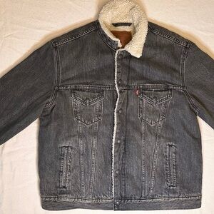 Levi's Men's Gray Denim Sherpa Jacket